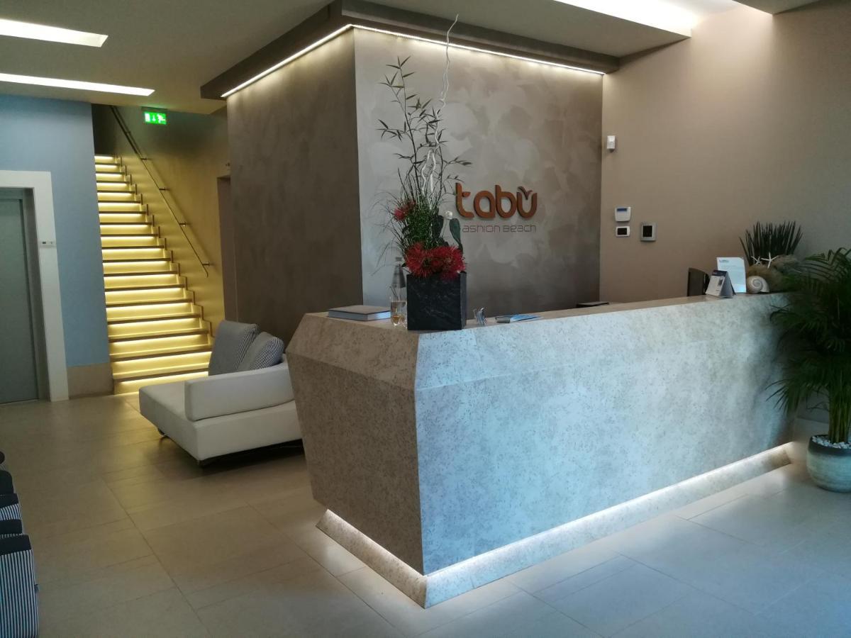 Tabu Hotel 切萨雷奥港 外观 照片