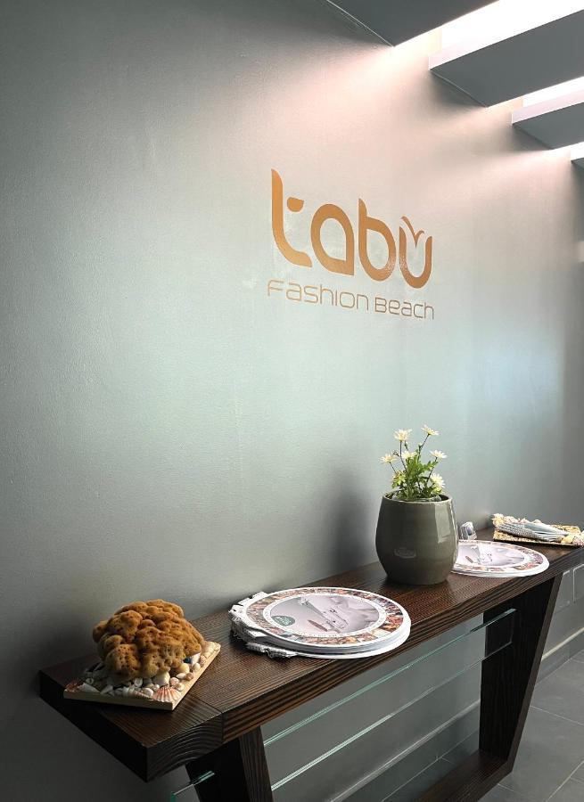 Tabu Hotel 切萨雷奥港 外观 照片